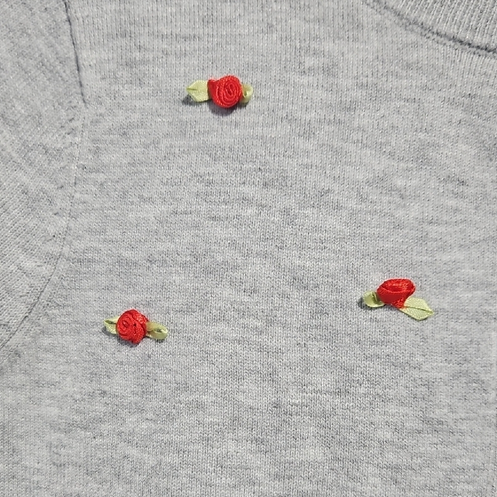 Wild Fable Light Gray Cardigan with Red Floral Details - Picture 3 of 7
